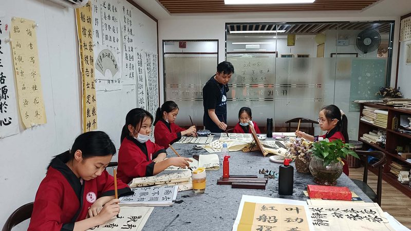 成人教育，全日制与非全日制有何不同？**