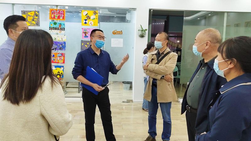 教学质量：了解网课的教学质量，可以从以下几个方面入手：
